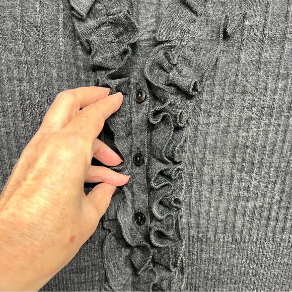 Anne Fontaine Charcoal Gray Wool Ruffle Accent Button Front Sweater Dress US 10 - Picture 4 of 9